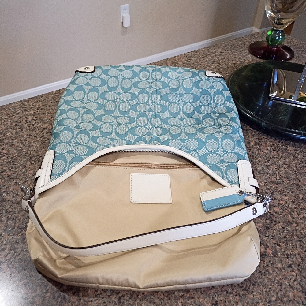 COACH SIGNATURE STRIPED CHELSEA HOBO BAG – BLUE/WHITE NO. F14476 - Picture 7 of 17